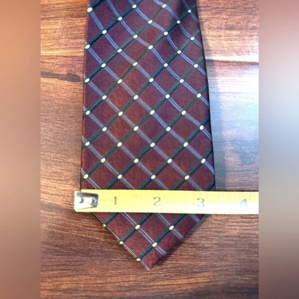 🌿SALE🌿BERGAMO New York Red/Burgundy Striped Necktie